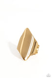 Pointed Palm Desert - Paparazzi Gold Ring